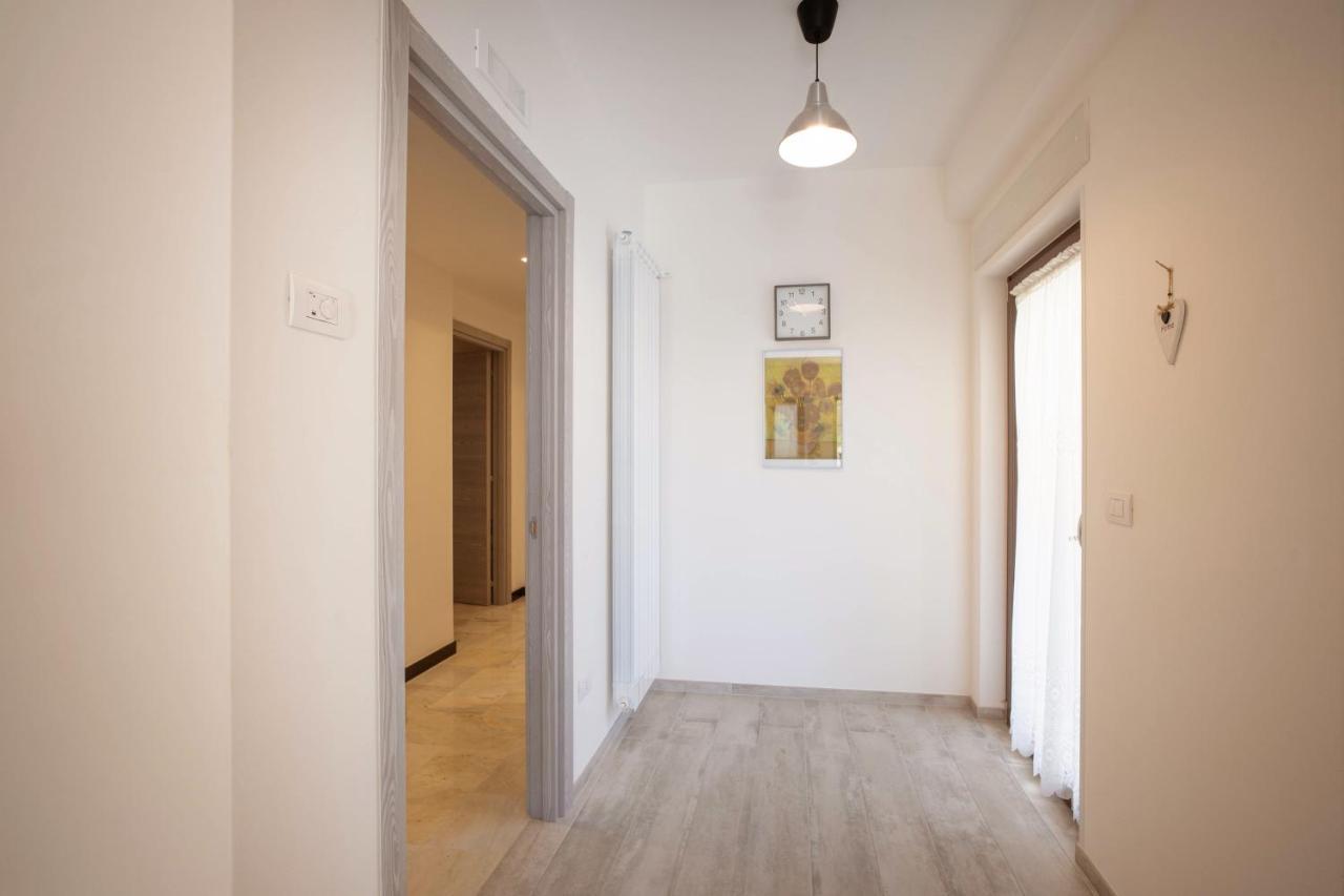 Wepuglia - Sunflower House โมโนโปลี ภายนอก รูปภาพ